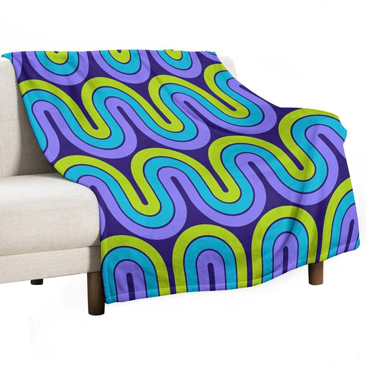 Retro Geometric Gradient Design 841 Throw Blanket