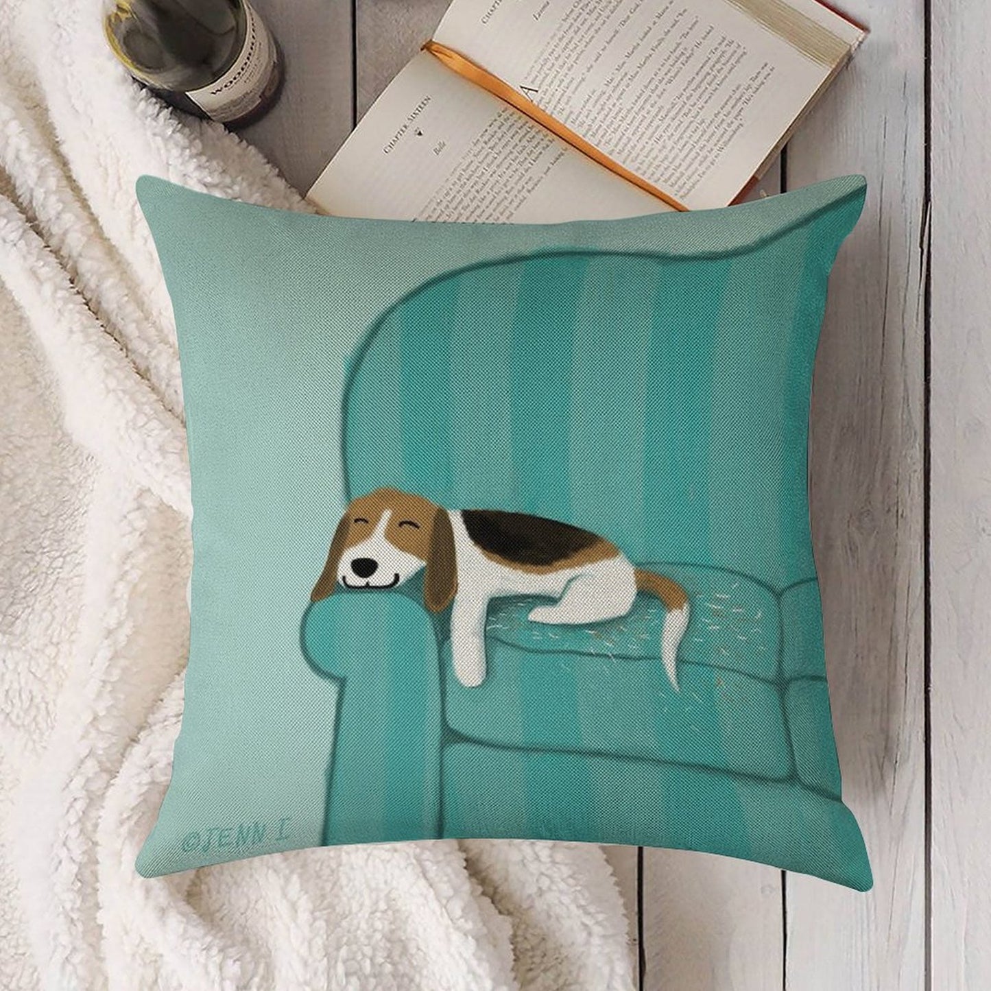 Happy Couch Dog Cute Beagle Linen Throw Pillow Cover