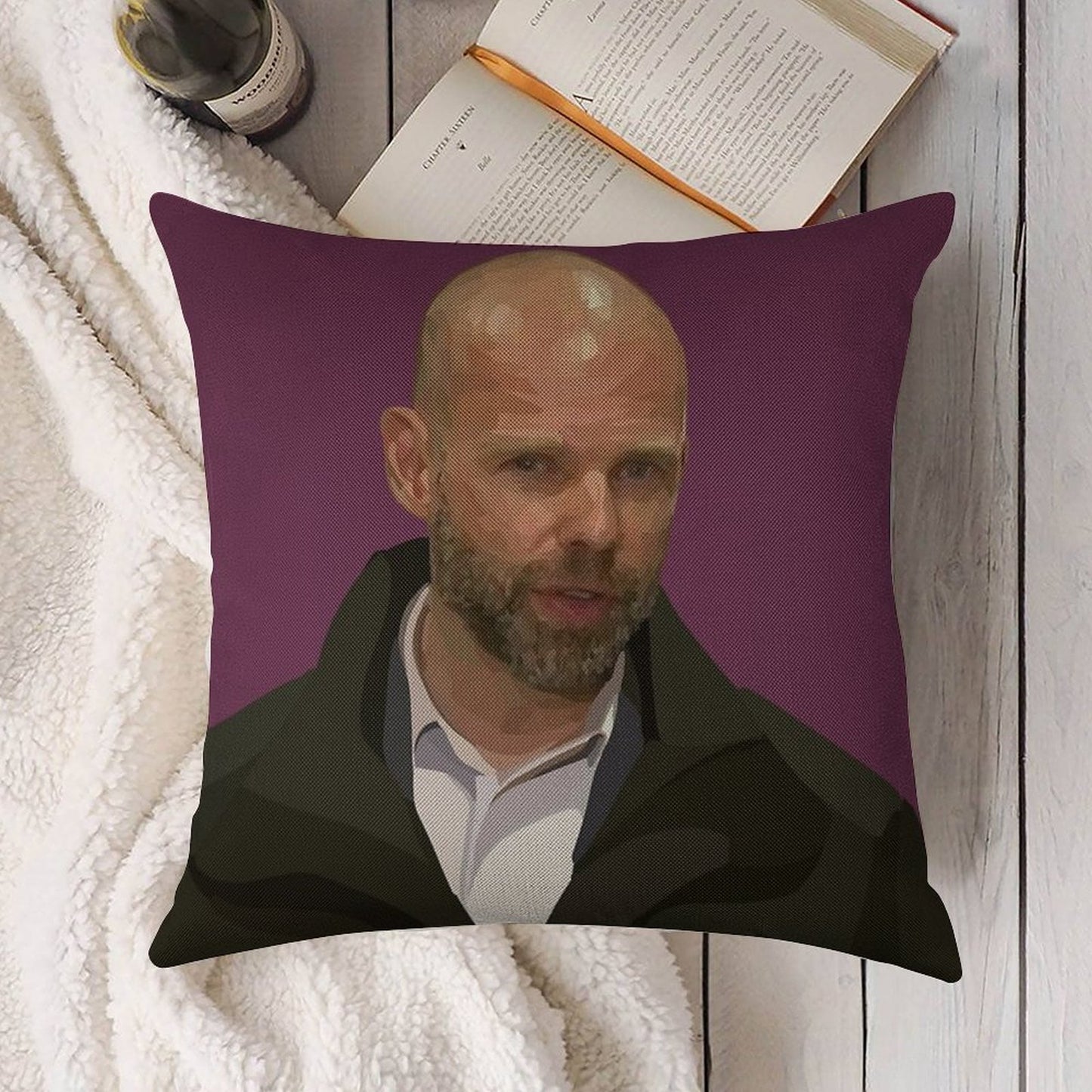Jeroen Weimar – Victoria’s Commander of The Pandemic Response Linen Throw Pillow Cover