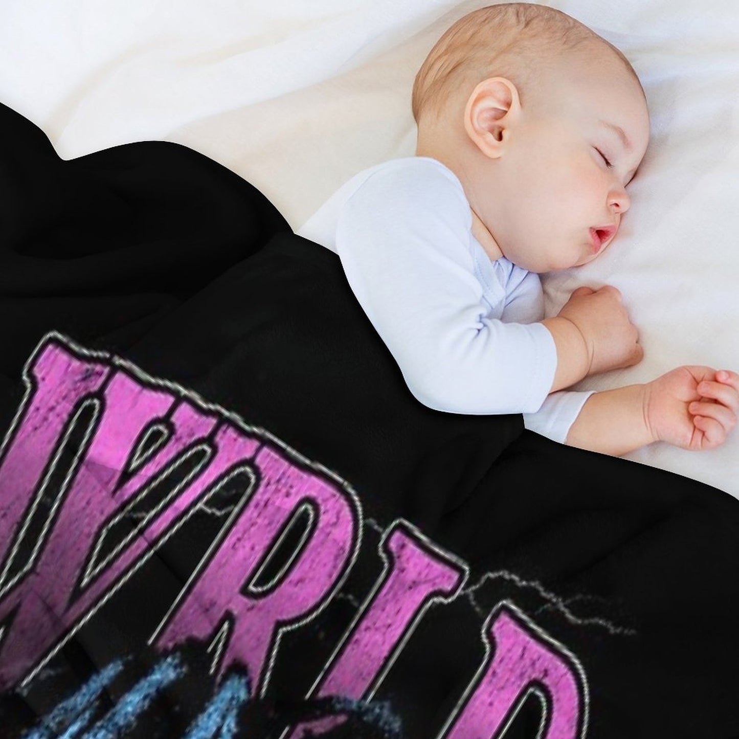 Juice WRLD Halftone Throw Blanket