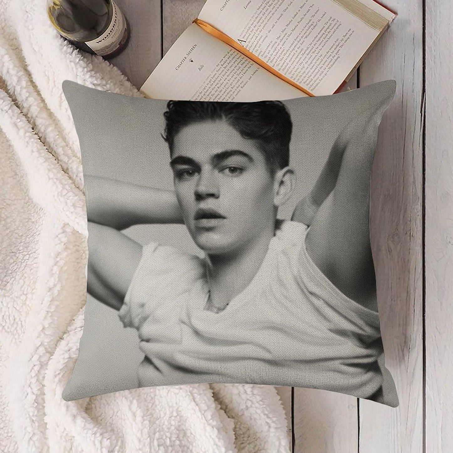 Hero Fiennes Tiffin Hardin Scott Linen Throw Pillow Cover