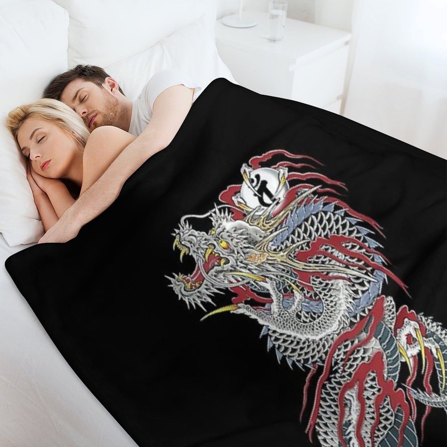 Kiryu Kazuma - Dragon of Dojima (Yakuza) Throw Blanket