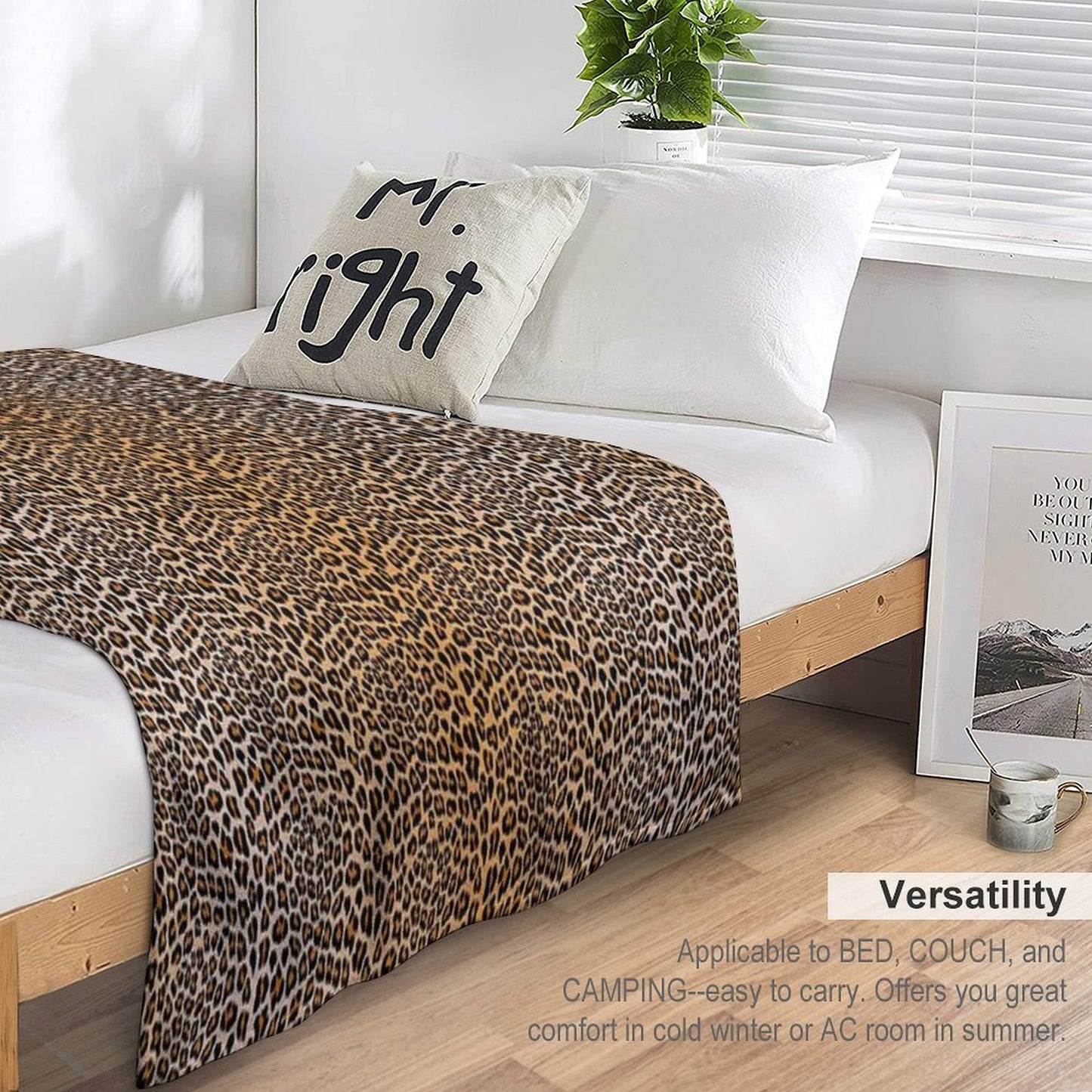 Trendy Leopard Print Aesthetic – Wild Animal Pattern Design Throw Blanket