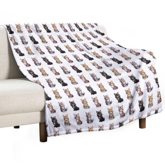 Cute Maine Coon Cats Throw Blanket