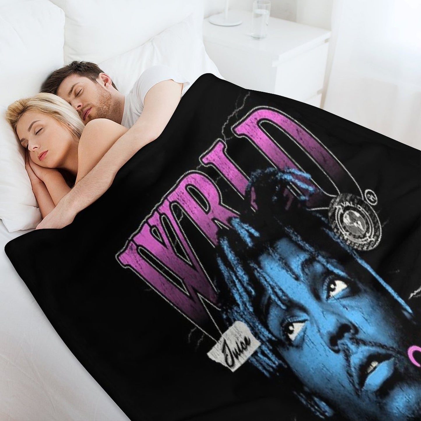 Juice WRLD Halftone Throw Blanket