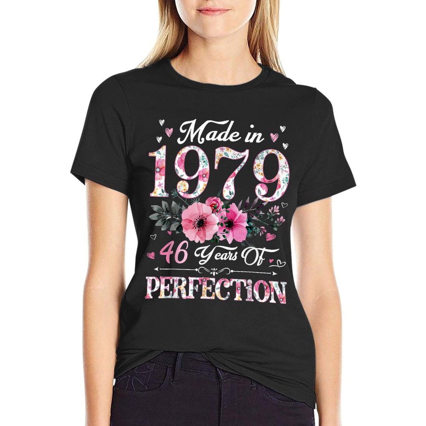 46 Year Old Made In 1979 Floral 46th Birthday Gift For Women T-Shirt