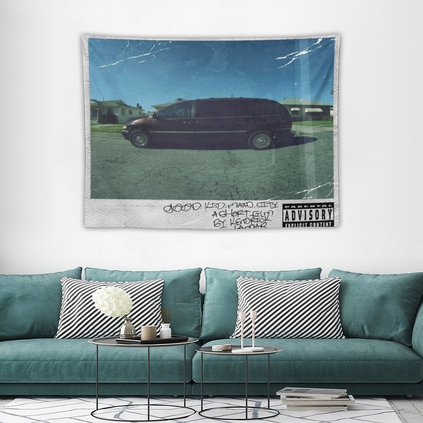 Good Kid, M.A.A.d City (Deluxe Version) Tapestry