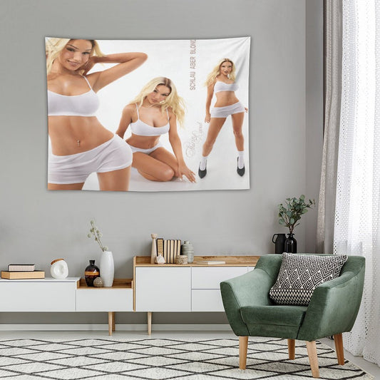Schlau Aber Blond Tapestry