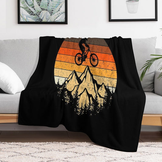 Mountainbike Downhill Retro Vintage Gift Throw Blanket