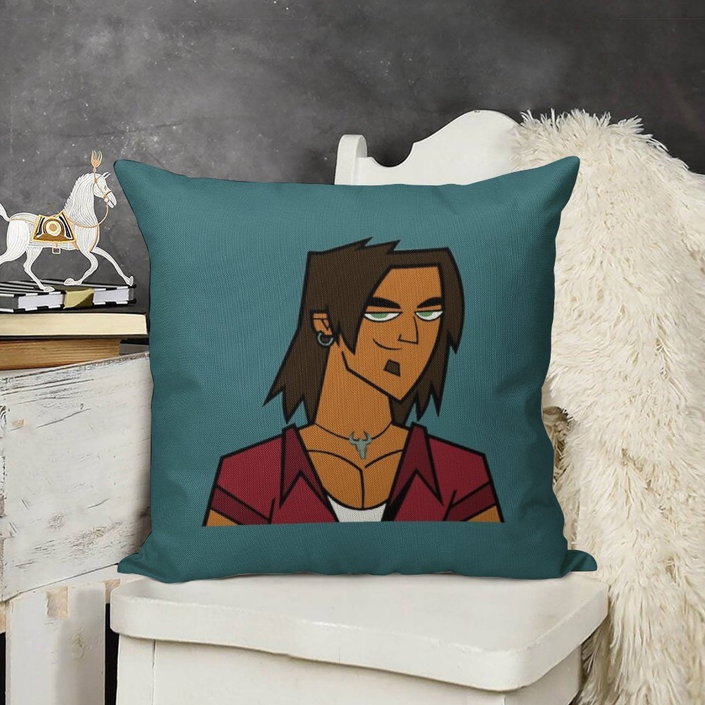 Total Drama - Alejandro Linen Throw Pillow Cover
