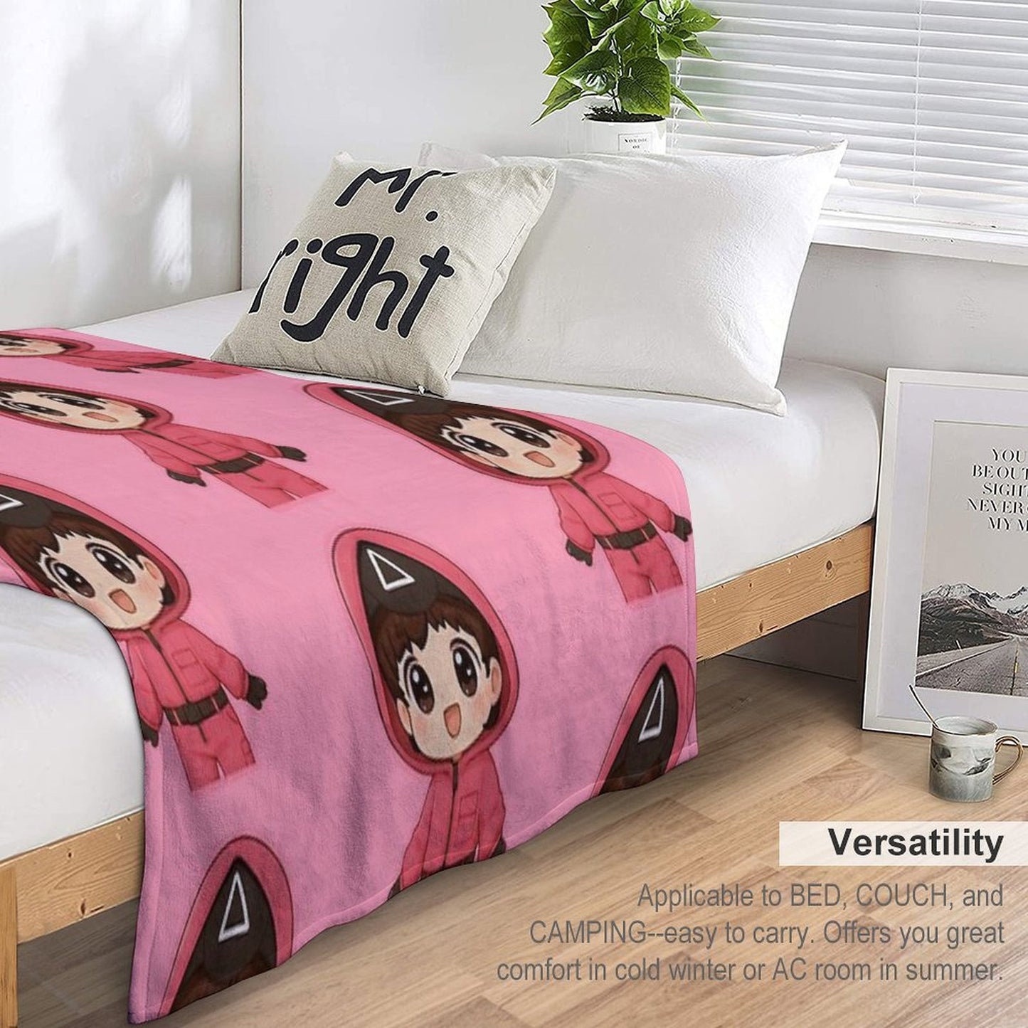 Pink Triangle Guard Kang No-eul 011 Throw Blanket