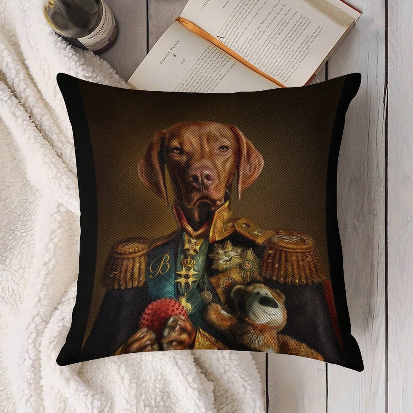 Bertie The Hungarian Vizsla - Dog Portrait Linen Throw Pillow Cover