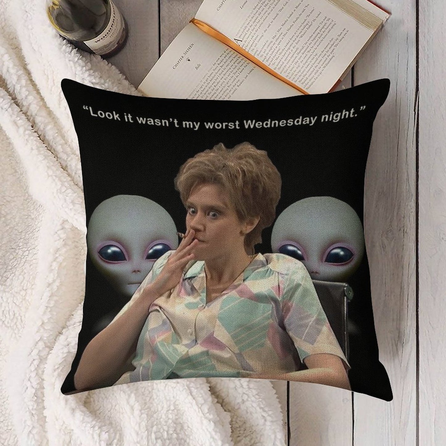 Kate Mckinnon Aliens Linen Throw Pillow Cover
