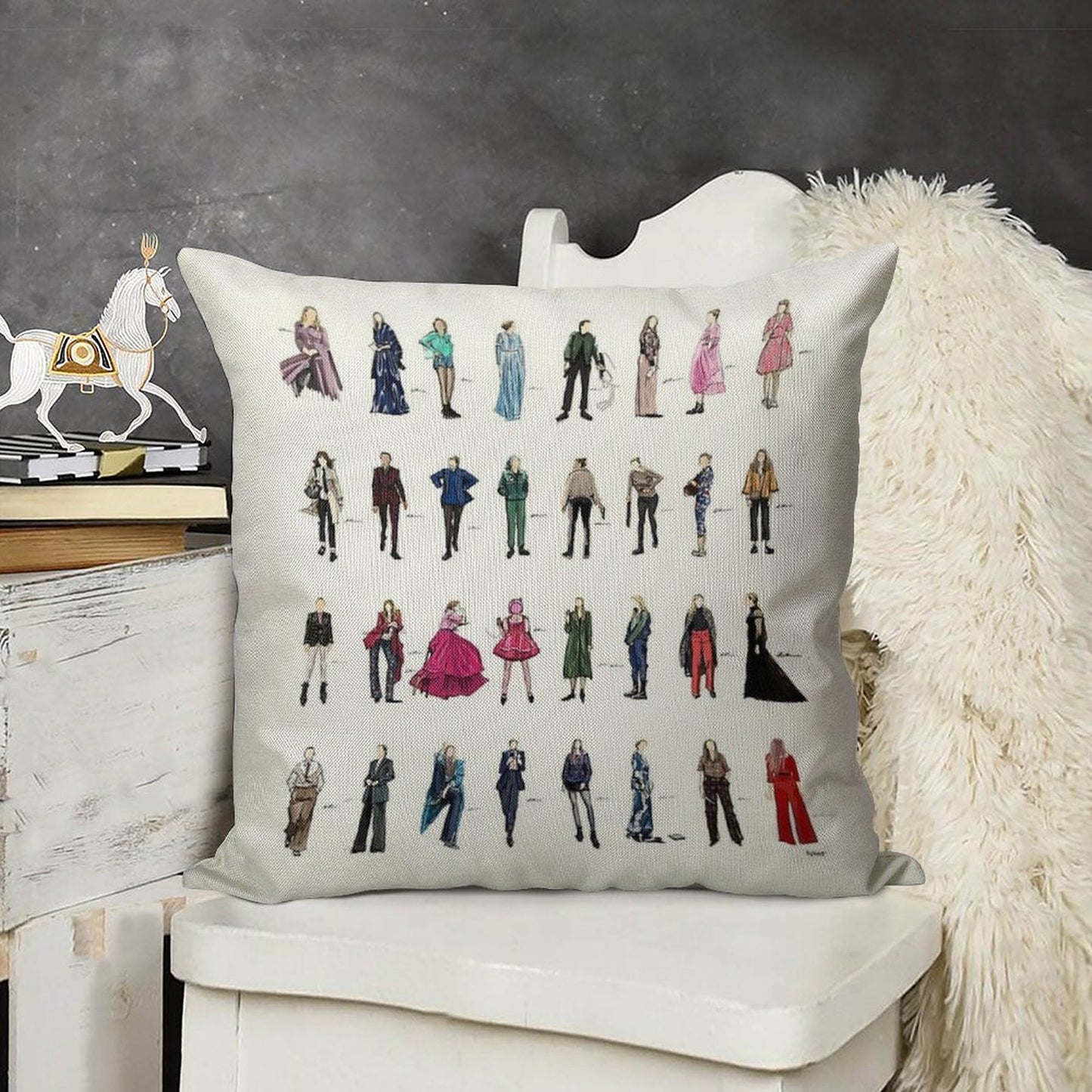 Killing Eve Villanelle Fashion Looks Version3.1 Linen Throw Pillow Cover