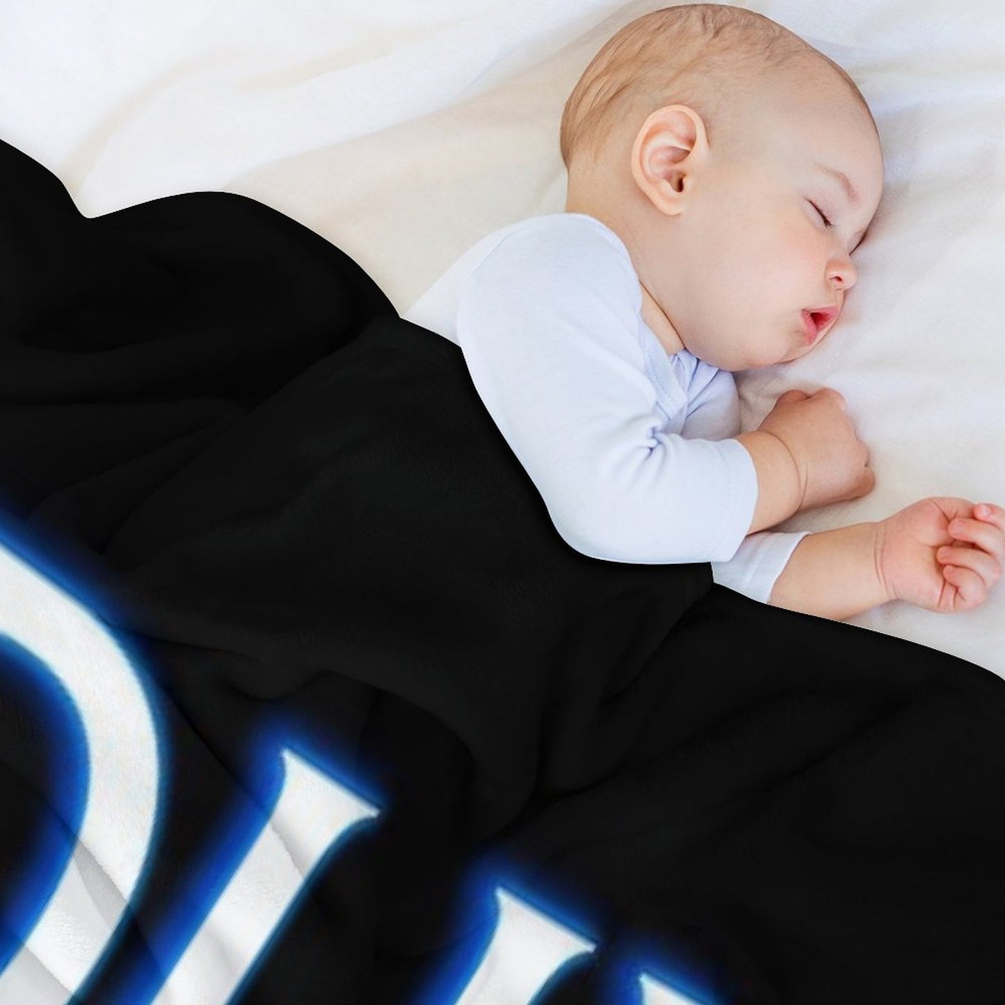 DUN DUN Throw Blanket