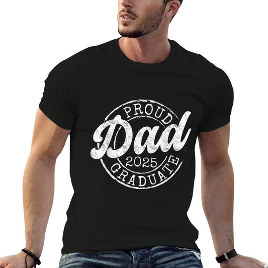 Proud Dad of 2025 Graduate Senior Dad 25 Graduation Gift T-Shirt