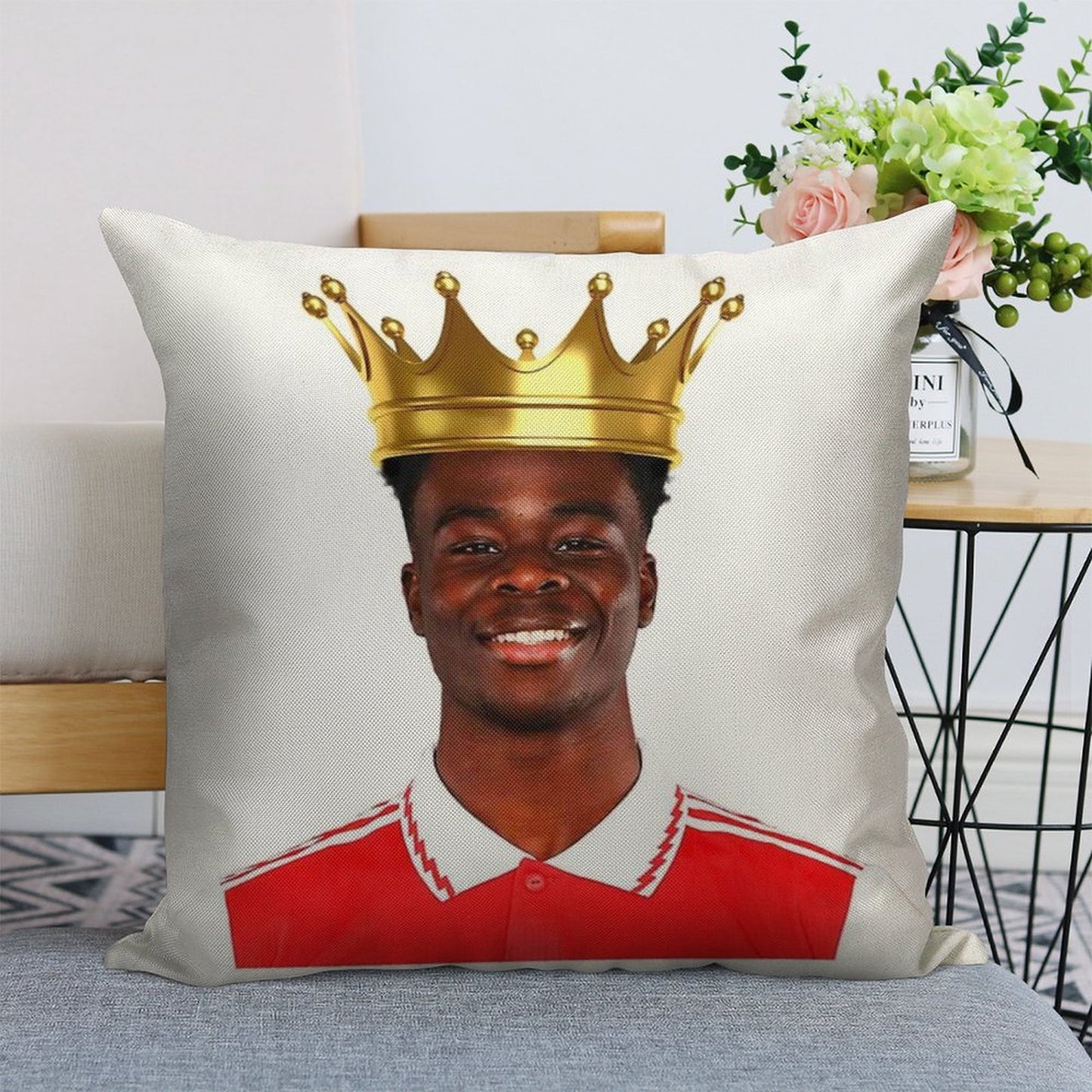 King Bukayo Saka Linen Throw Pillow Cover