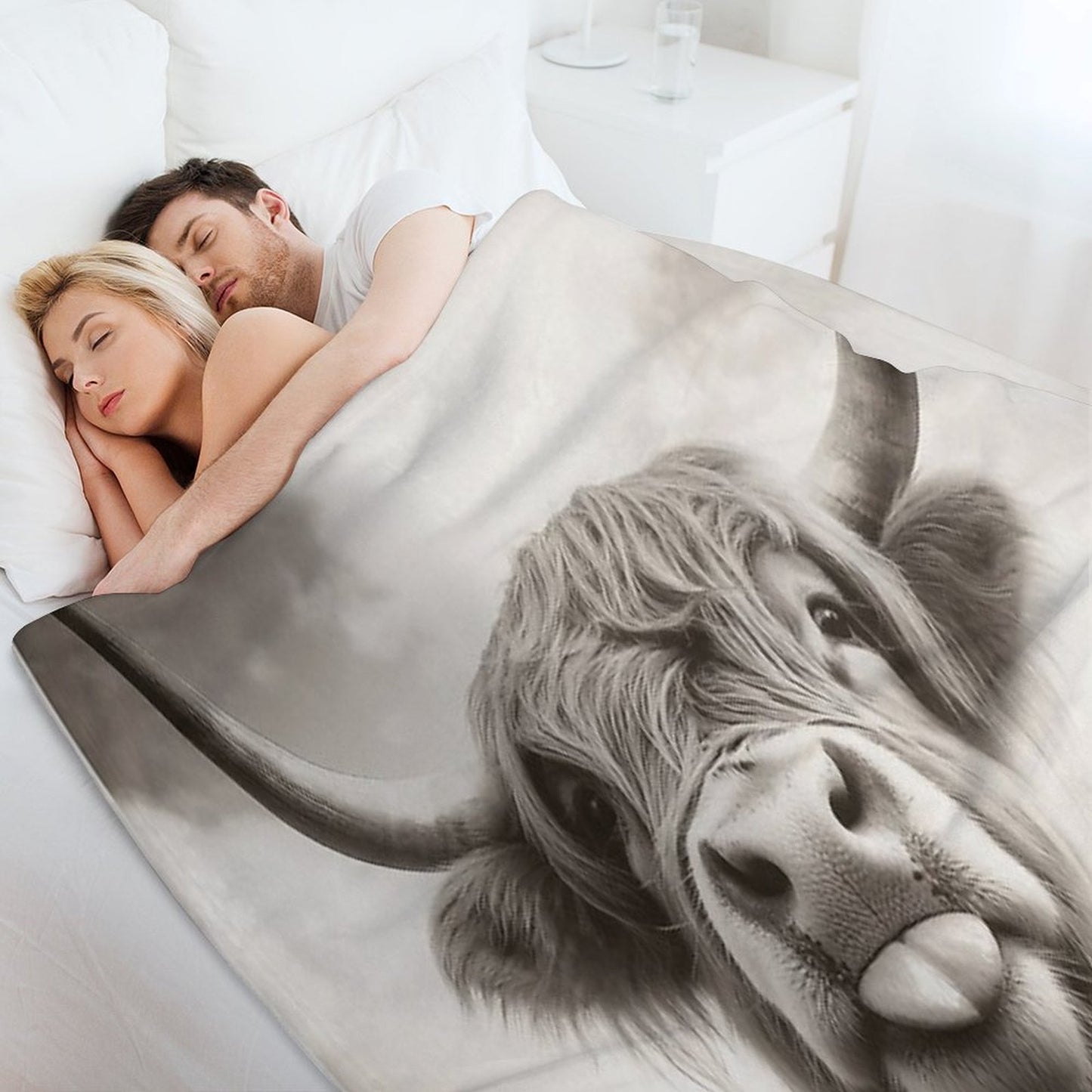 Cheeky Highland Cow Throw Blanket