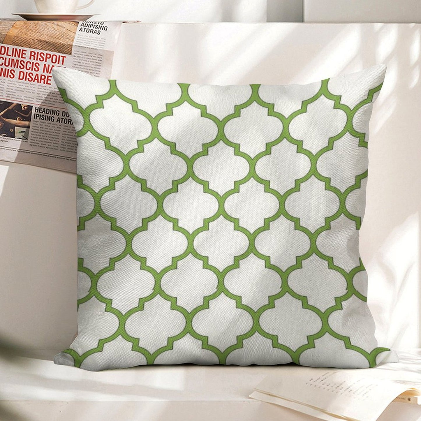 PANTONE COLOUR OF THE YEAR 2017 GREENERY DOMES QUATREFOIL GEOMETRIC PATTERN BY OZCUSHIONSTOO Linen Throw Pillow Cover