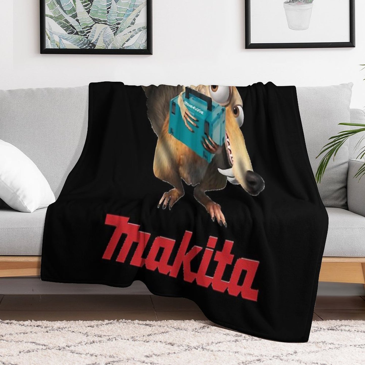 Makita Essential Throw Blanket