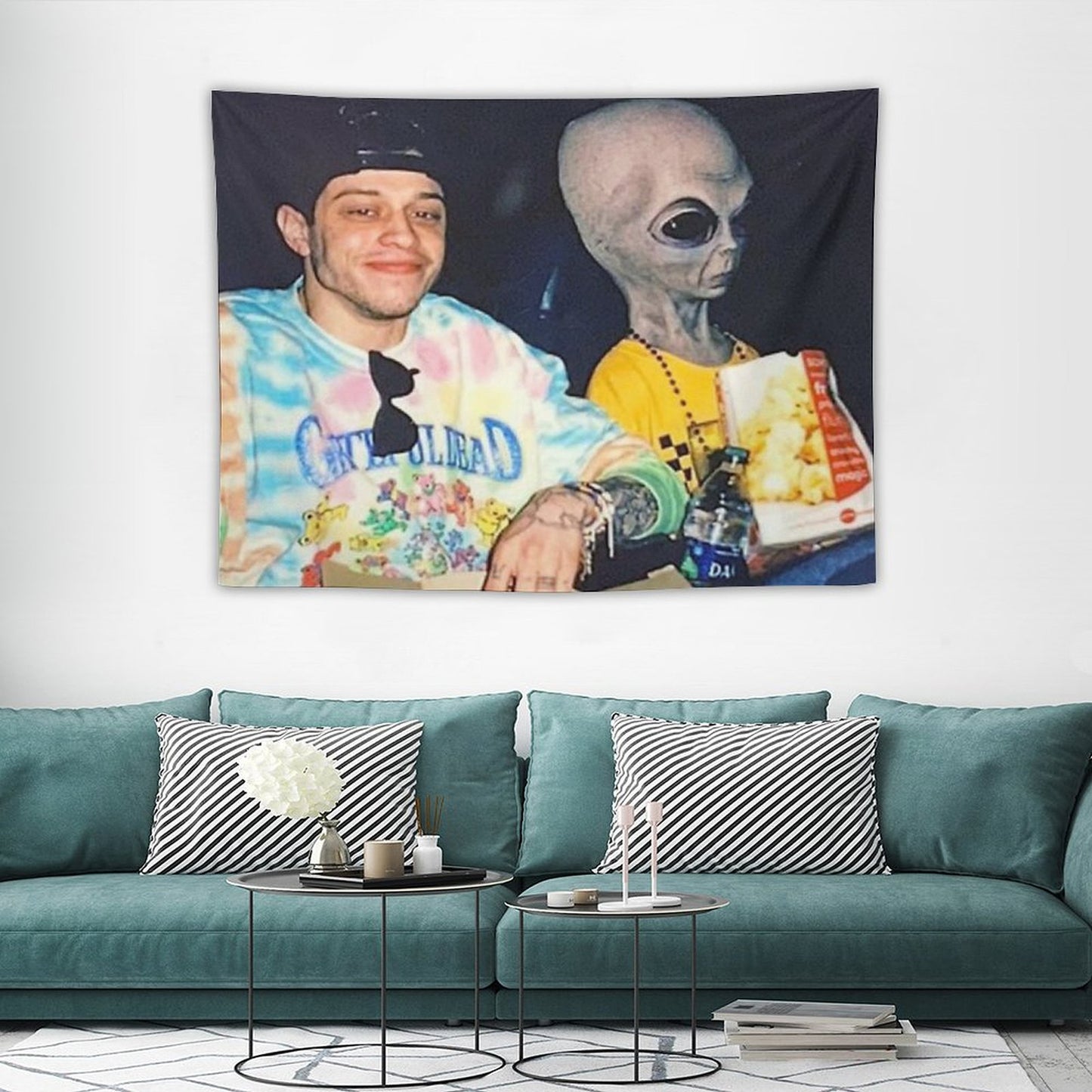 Pete Davidson Alien Tapestry Tapestry