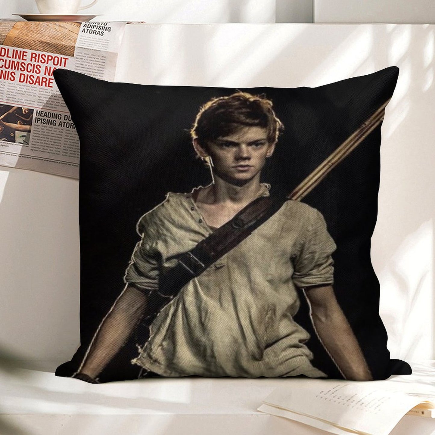 The Maze Runner - Newt 2 Linen Throw Pillow Cover