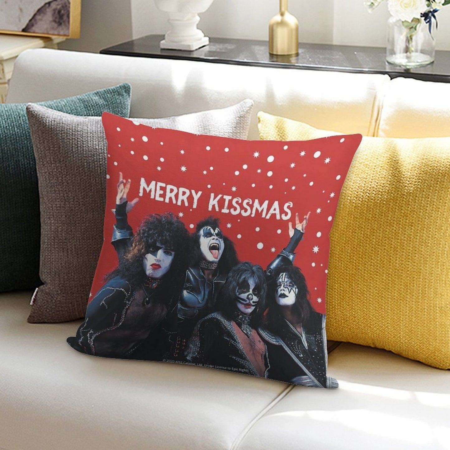 Merry Kissmas! Soft Skin-Friendly Throw Pillow
