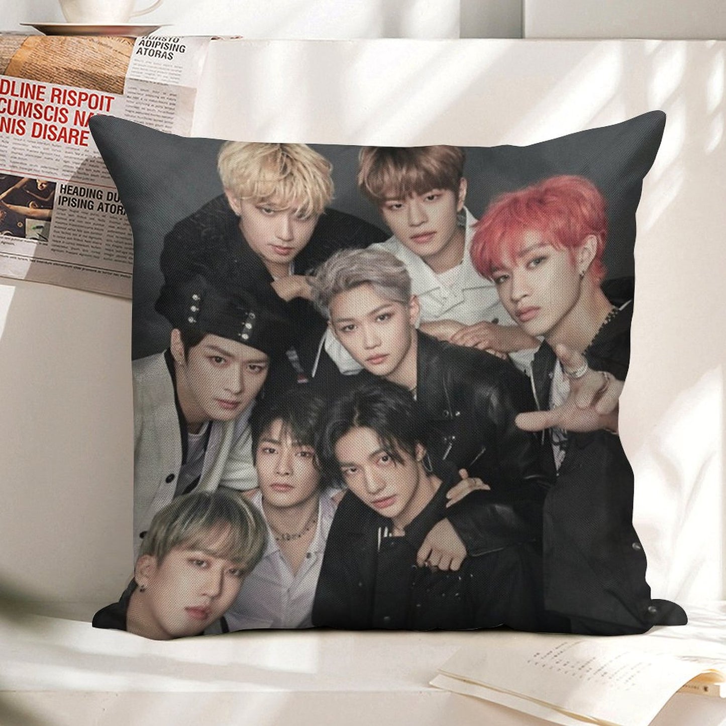 Stray Kids Linen Throw Pillow Cover
