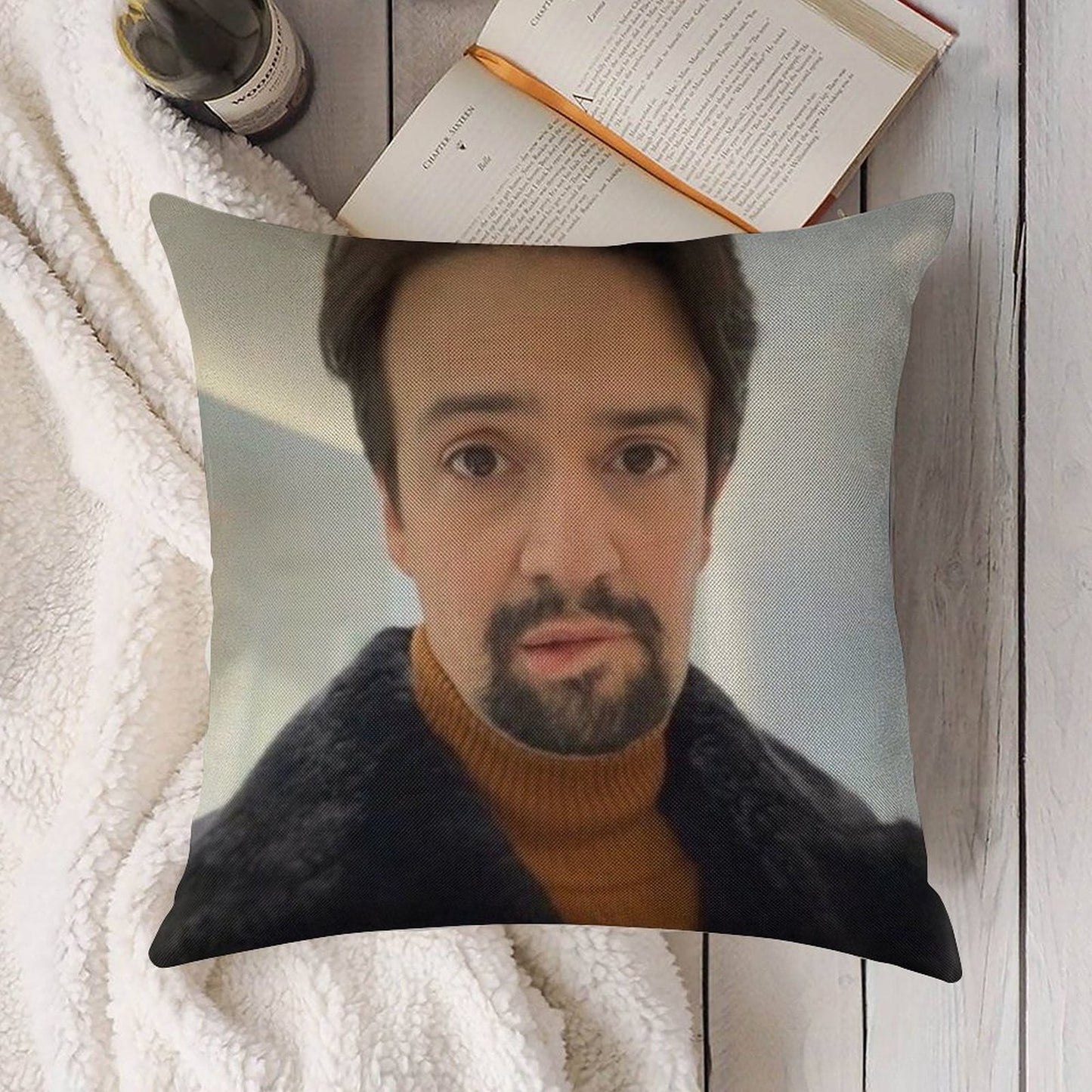Manuel Miranda Lip Bite Meme Linen Throw Pillow Cover