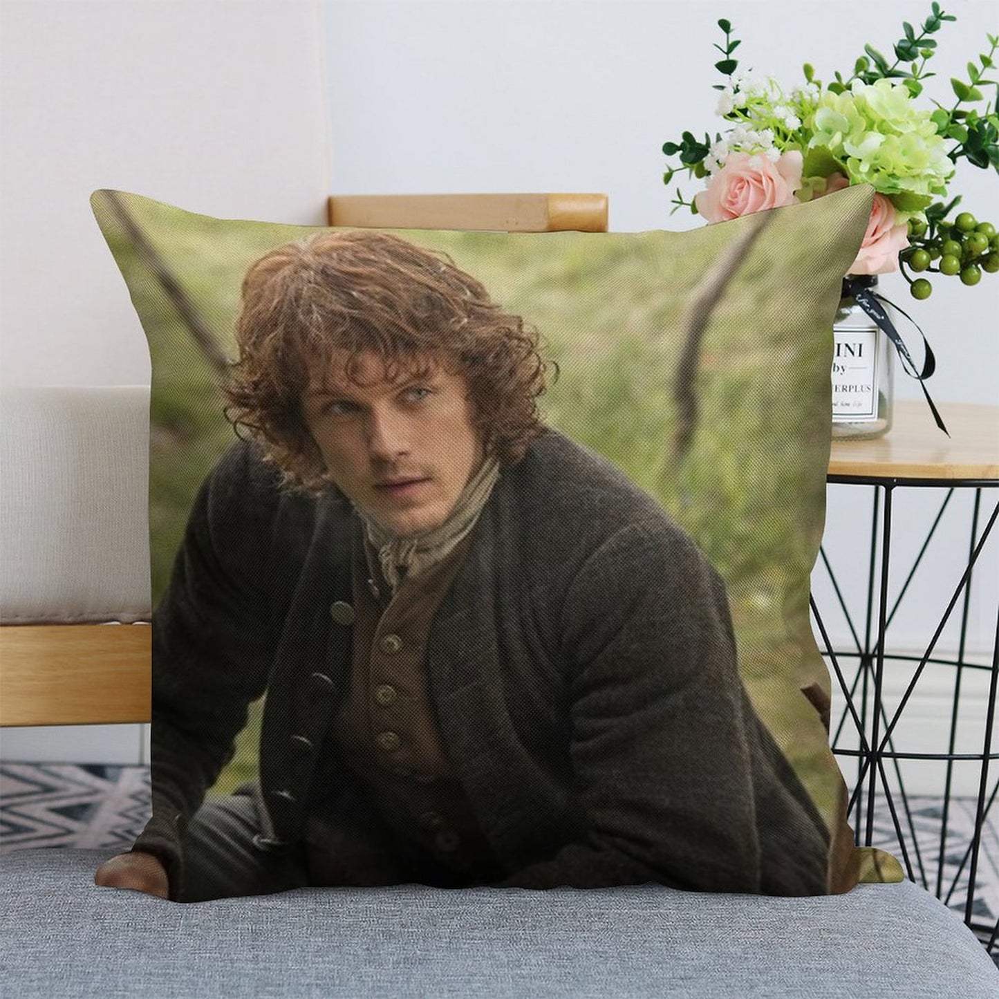 Jamie Fraser - Outlander Linen Throw Pillow Cover