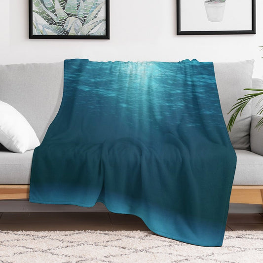 Look at Under The Sea Throw Blanket