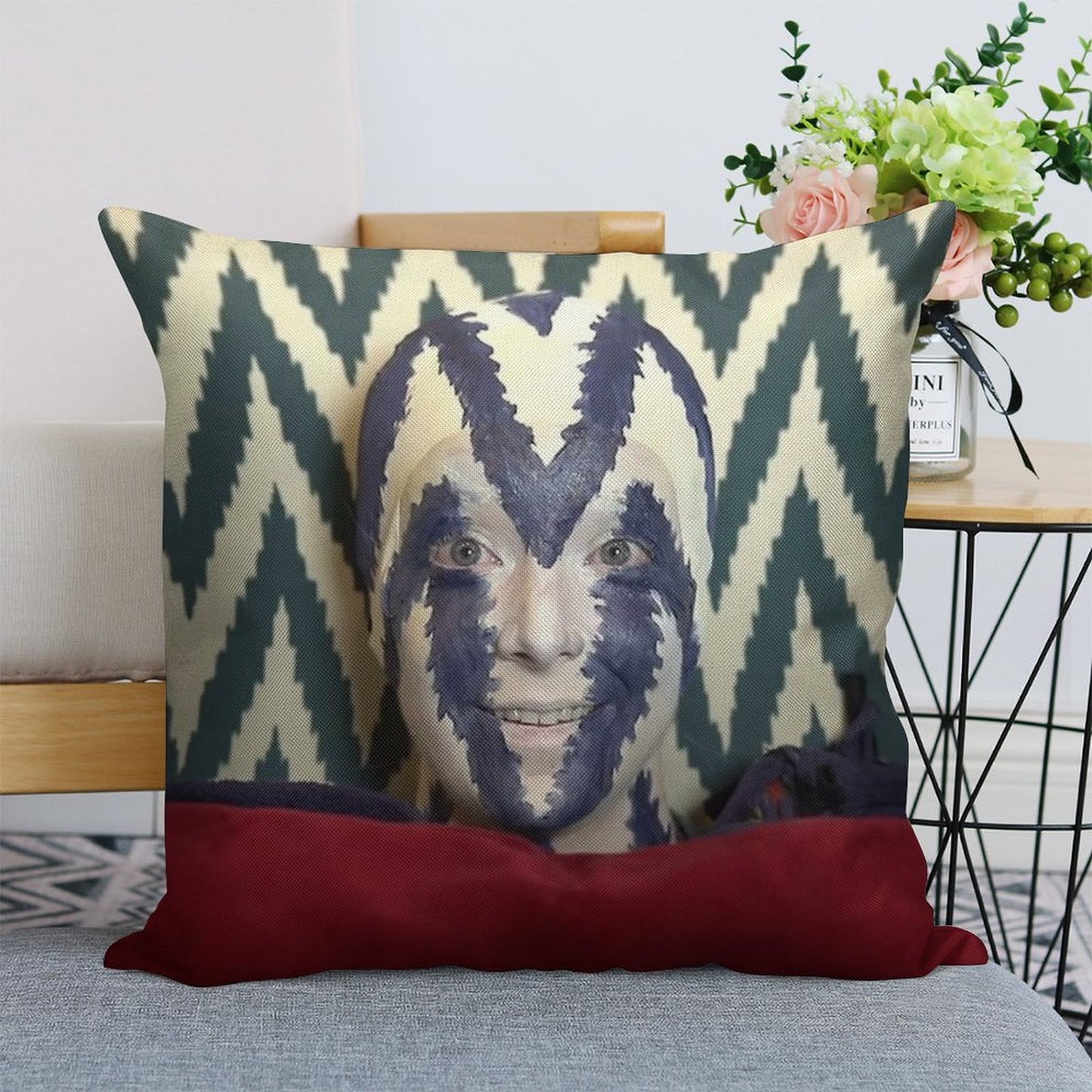 I'm A Chair Beech Linen Throw Pillow Cover