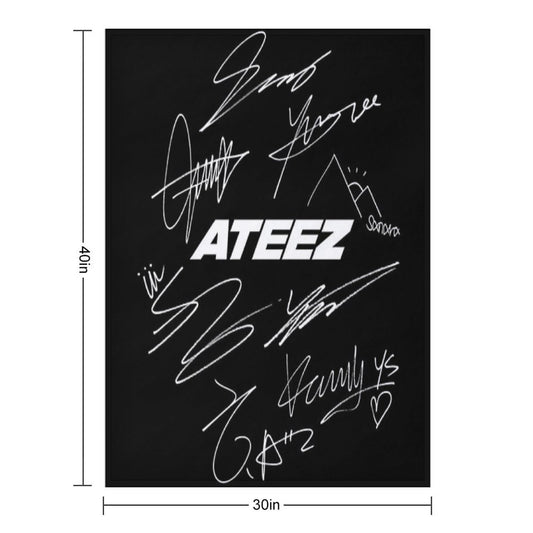 ATEEZ - Logo + Autographs (black) Throw Blanket