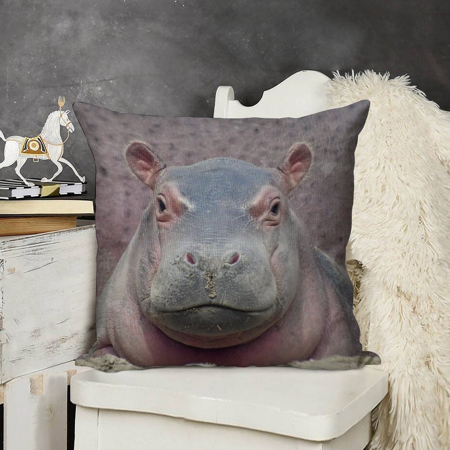 Baby Hippo Fritz at The Cincinnati Zoo Linen Throw Pillow Cover