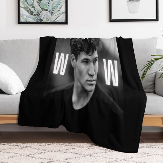 Wincent Weiss Throw Blanket