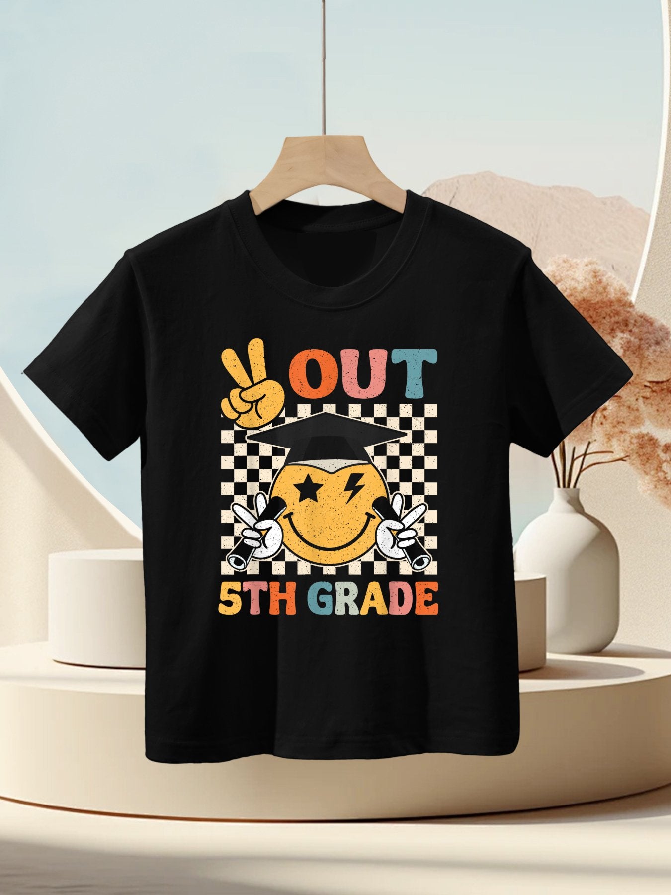 Peace Out 5th Grade Graduation Last Day School Fifth Grade Kids T-Shirt