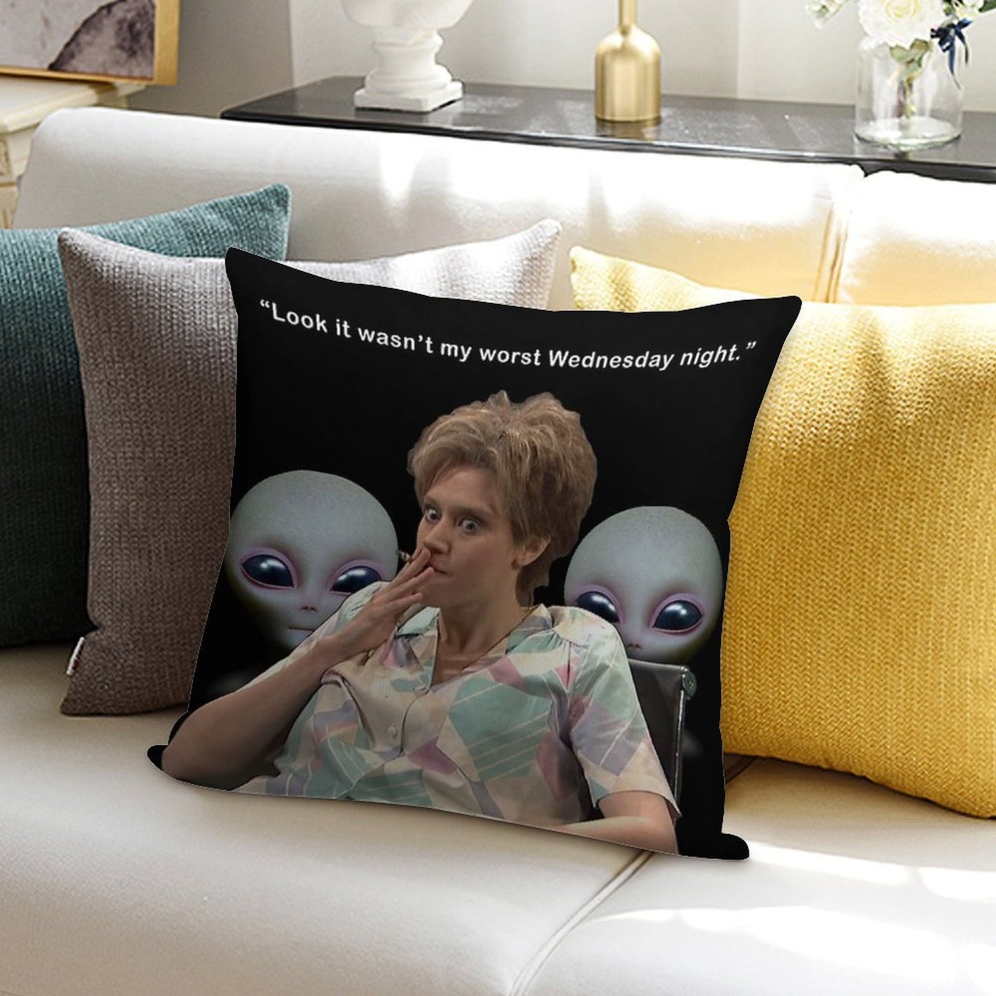 Kate Mckinnon Aliens Soft Reinforced Edging Throw Pillow