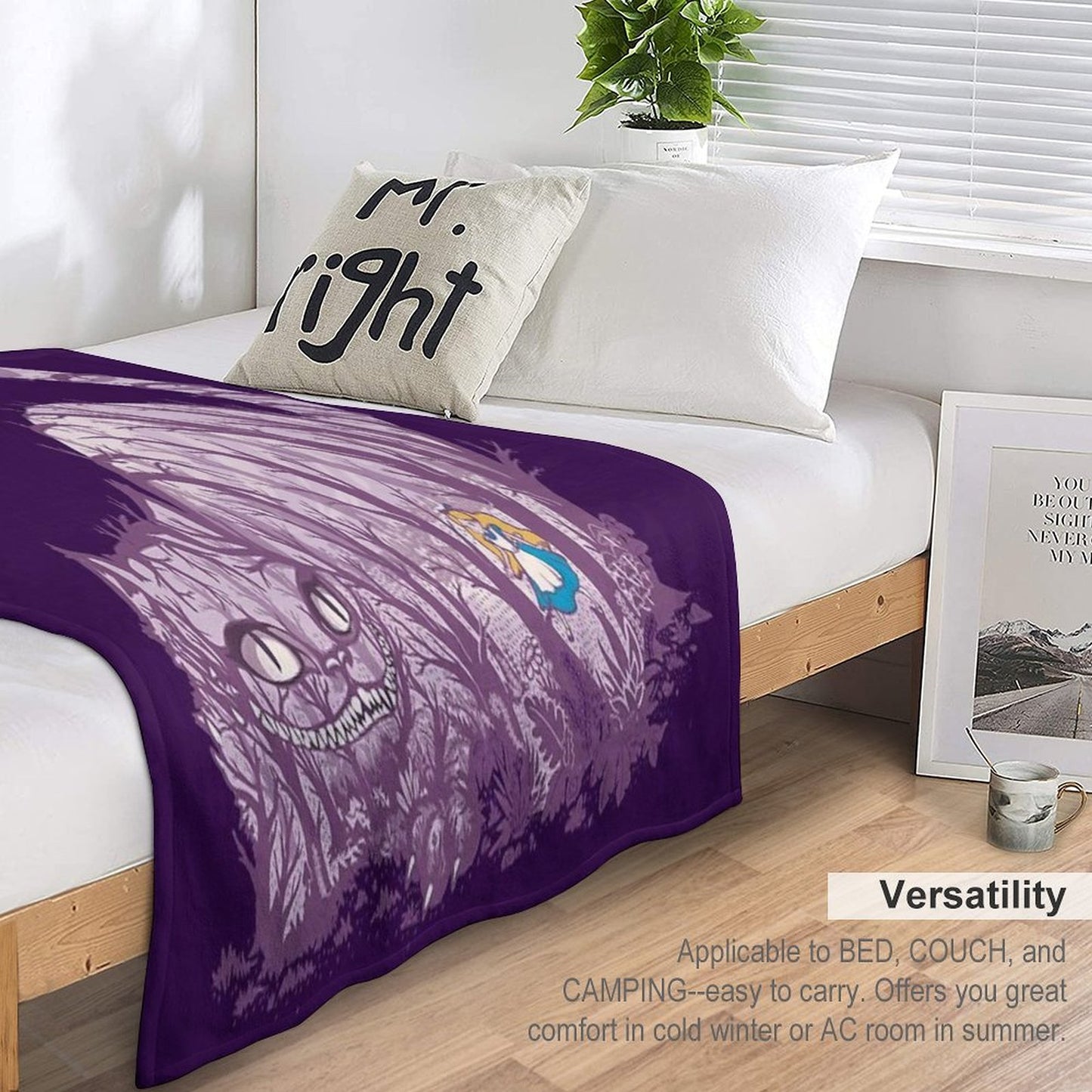 Inside Wonderland (cheshire Cat) Throw Blanket
