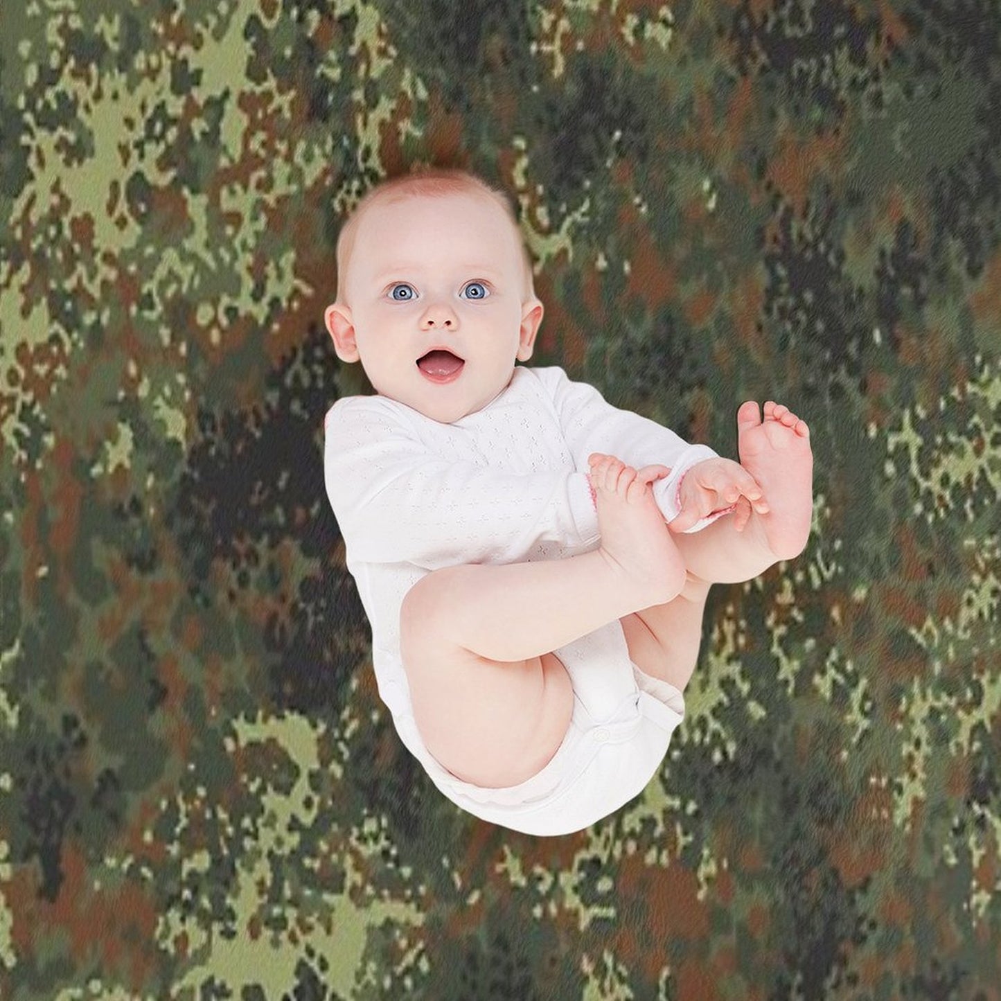 Flecktarn Camo Throw Blanket