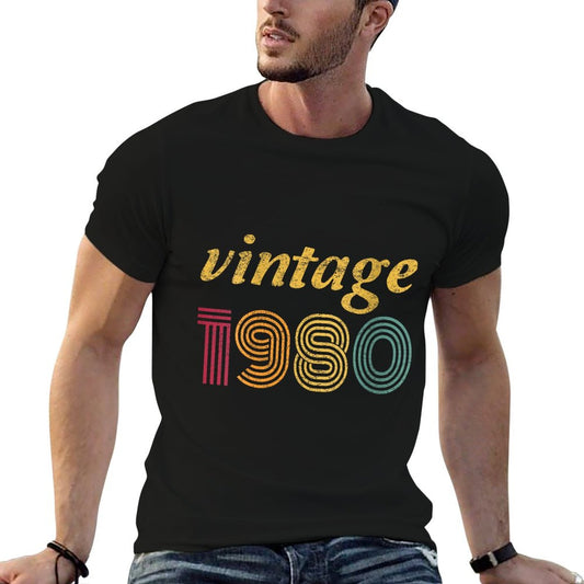 Womens 1980 40th Birthday Gift Vintage Retro Men Women 40 Years Old Classic T-Shirt
