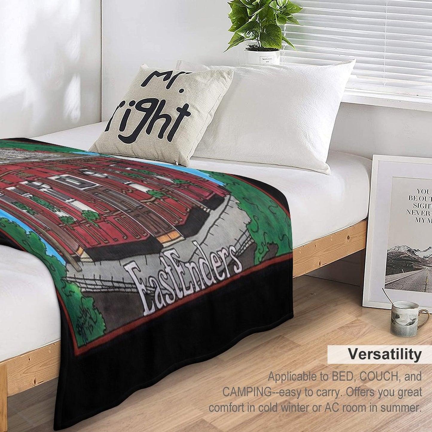 The Vic Throw Blanket