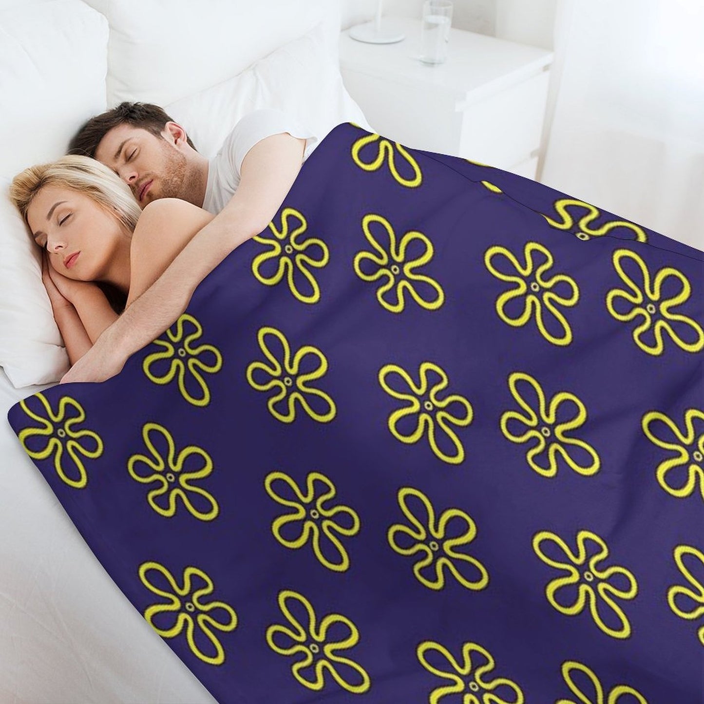 Spongebob's Floral Pattern (Purple) Throw Blanket