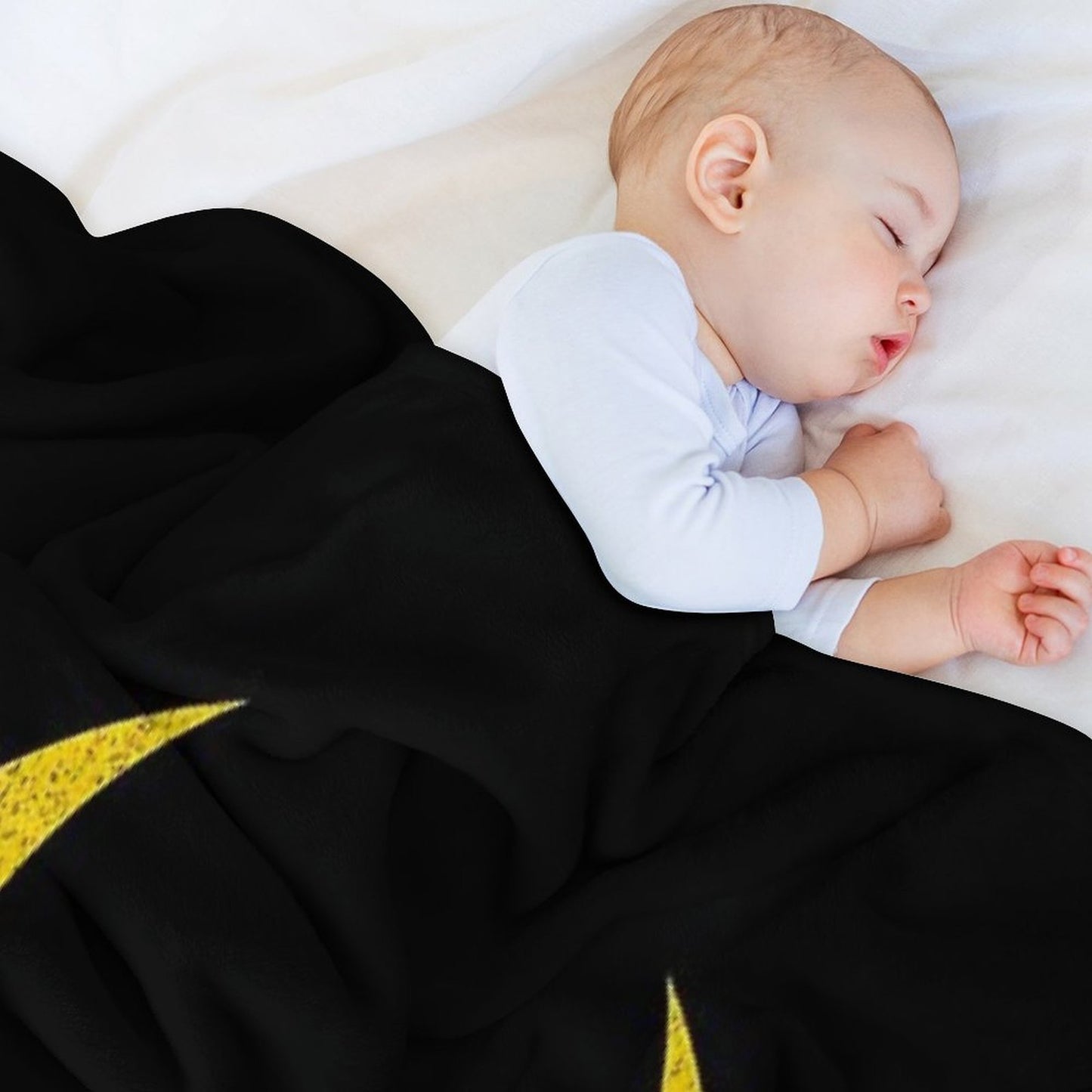 Sailor Moon Symbol Throw Blanket