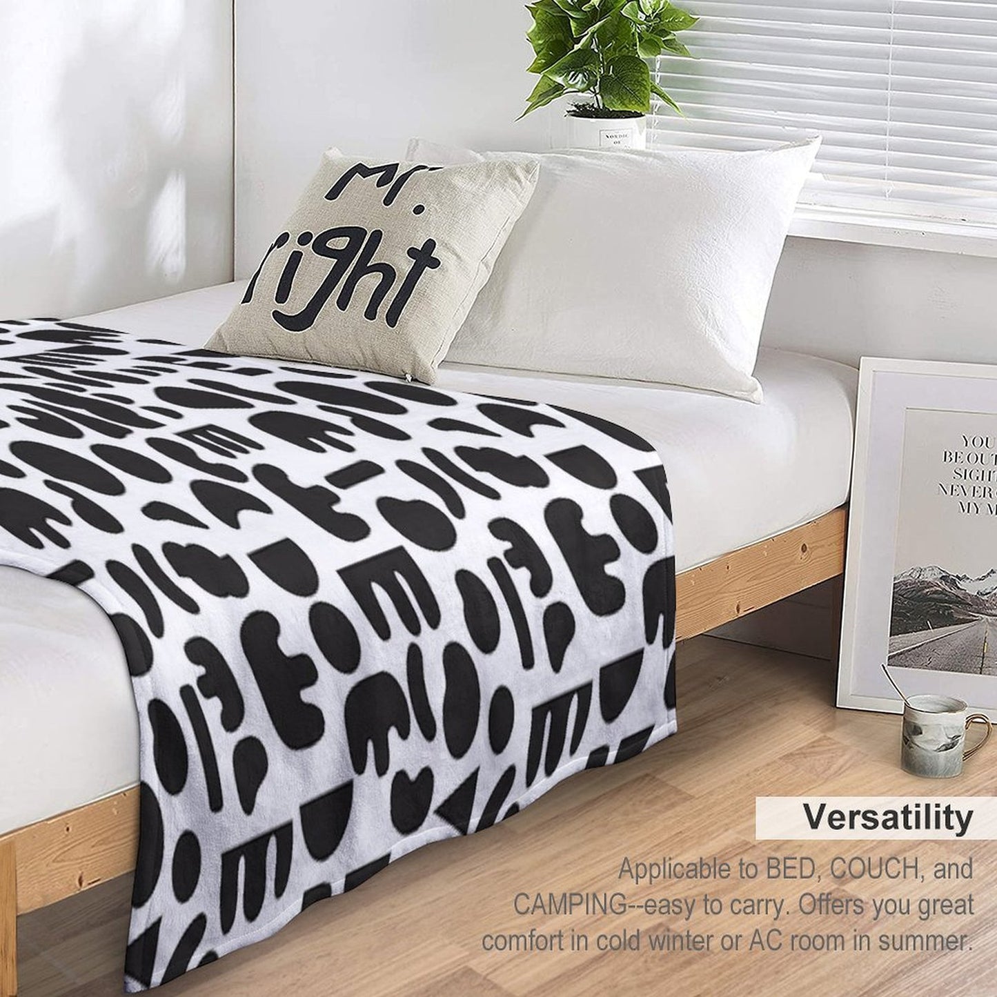 Black And White - Abstract Pattern Dance Throw Blanket