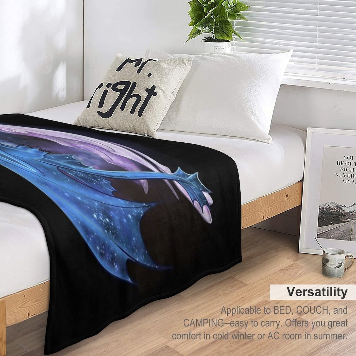 Dragon Heart - Starry Dragons - Toothless And Light Fury Throw Blanket