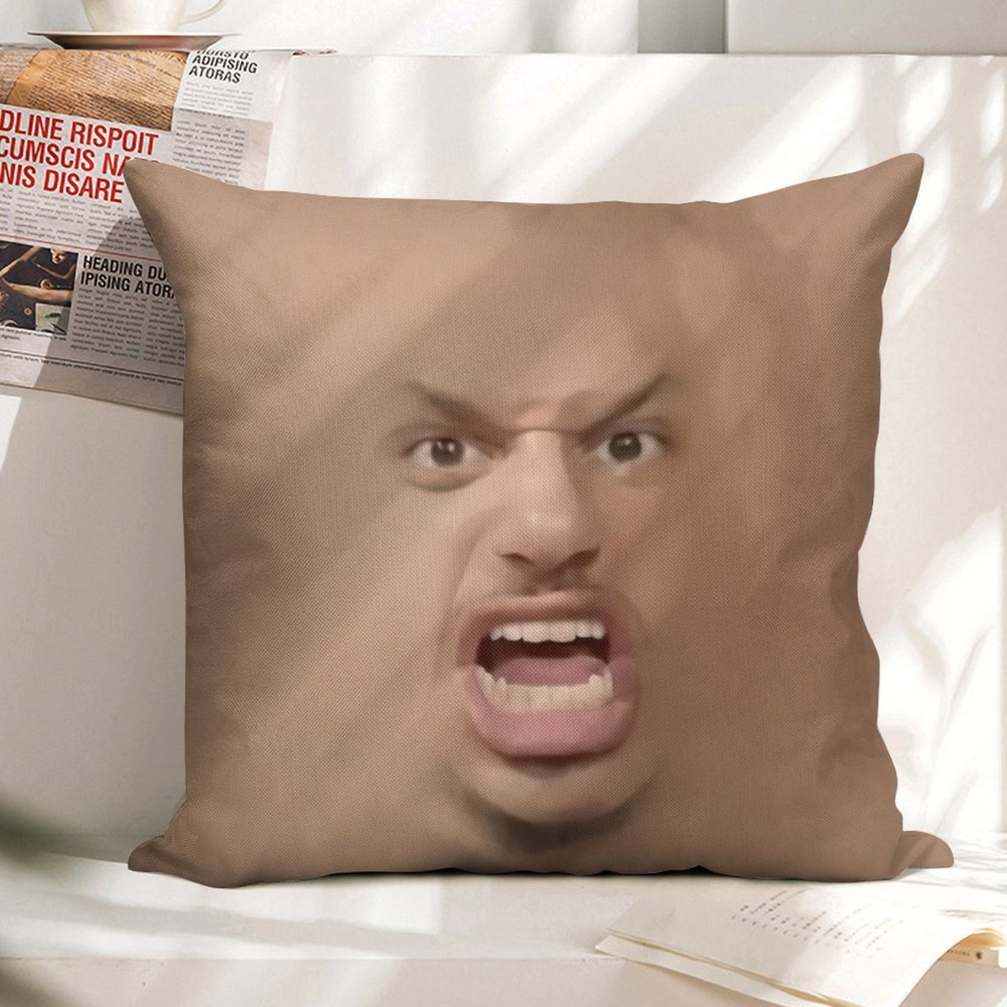 Eric Andre Yelling Linen Throw Pillow Cover