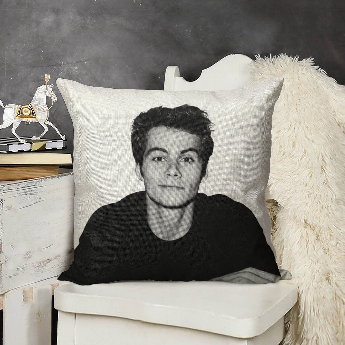 Heart Eye Emoji Linen Throw Pillow Cover