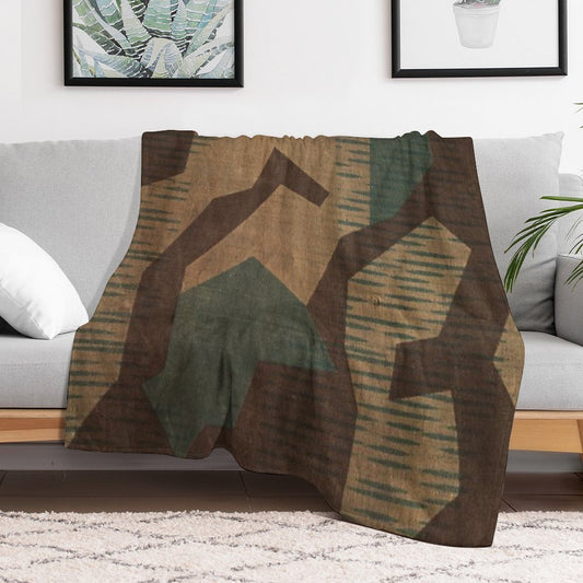 Splintertarn German Ww2 Camouflage (Version 2) Throw Blanket