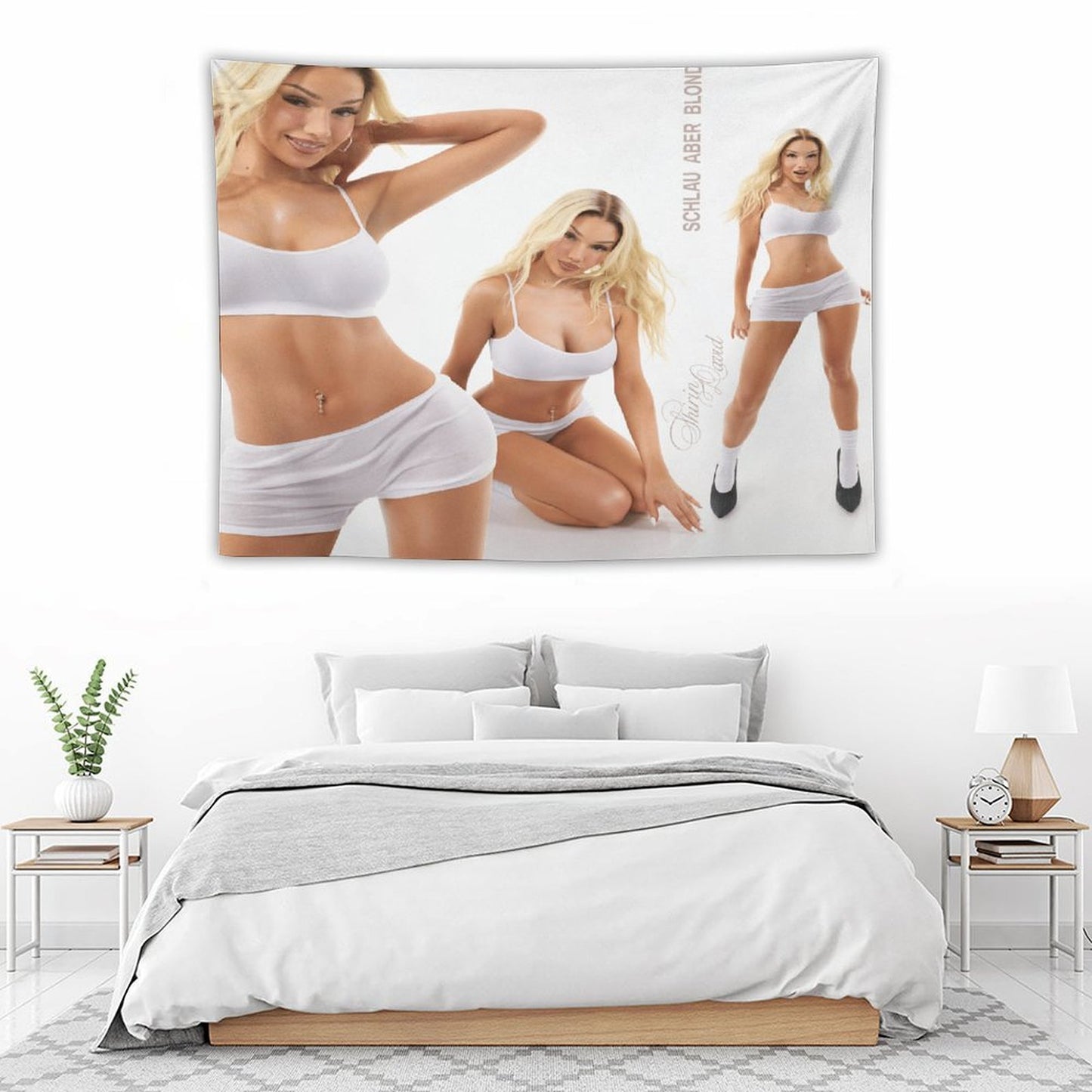 Schlau Aber Blond Tapestry