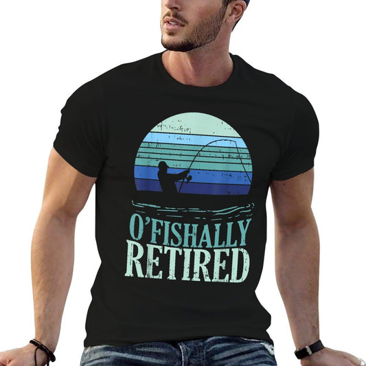 Ofishally Retired Fishing Retro Retirement Dad Men Gift T-Shirt